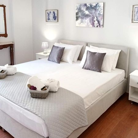 Natasha'S Apartment Corfu Town Екстериор снимка